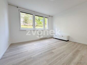 Ev.č. ZL04756 Nabízíme k pronájmu byt 3+1 po kompletní nadst