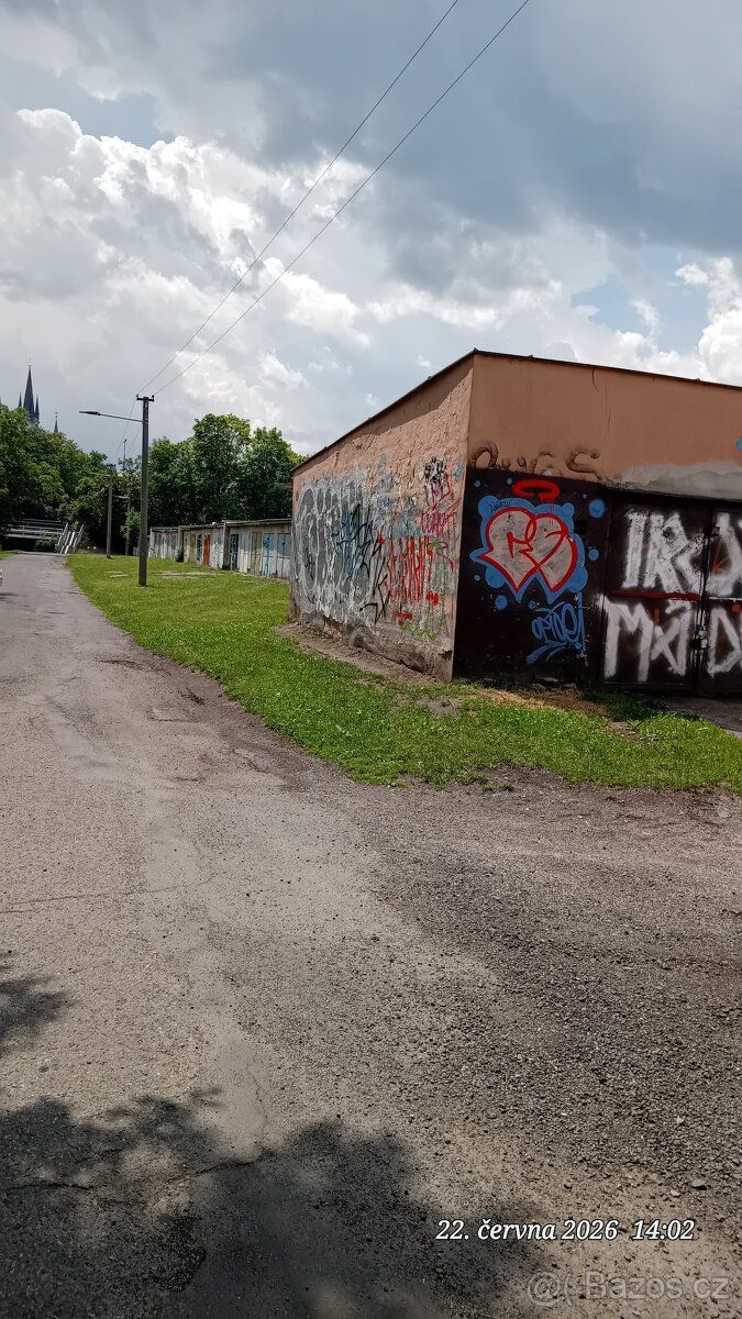 Prodám garáž v osobním vlastnictví, v Chebu na Hilárii, u sí