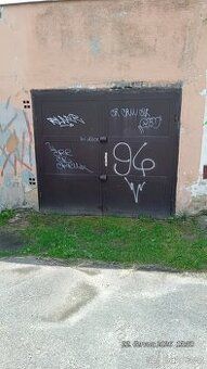 Prodám garáž v osobním vlastnictví, v Chebu na Hilárii, u sí