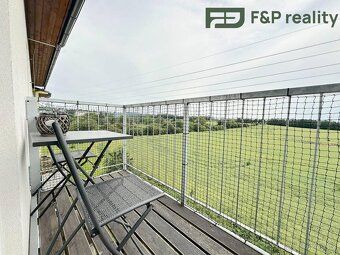 Pronájem bytu 2+kk s balkonem a prostorným sklepem o ploše c