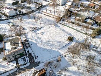Nabízíme k prodeji stavební parcelu o výměře 2 269 m² v obci