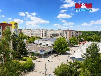 Našim klientům nabízíme ke koupi velmi světlý byt 2+kk v obl