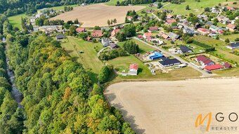 Nabízíme k prodeji atraktivní stavební pozemek o výměře 3 45