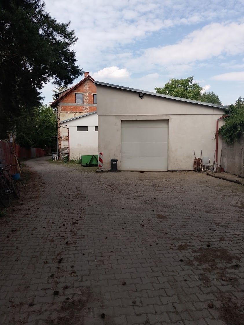 Nemovitost naprodej Čáslav.14 000000 Kč.