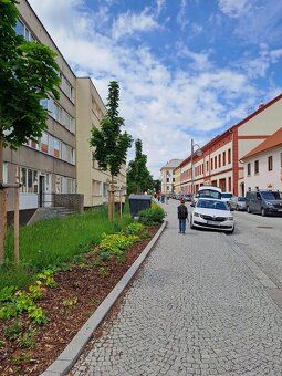 Nabízíme prodej bytu 2+1 v osobním vlastnictví. Je umístěn v