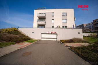 Pronájem bytu 2+kk o výměře 70,4 m² (včetně balkónu 9,9 m²) 
