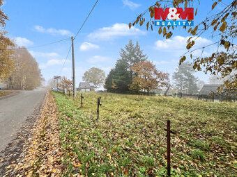 Pronajmu dlouhodobě samostatnou zahradu 700 m2. Vybavení: sk