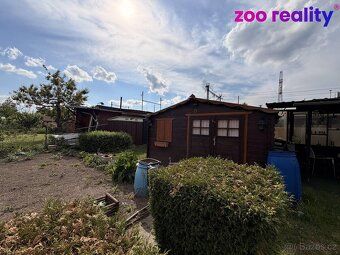 Nabízíme přenechání nájmu zahrady o výměře 214 m2 v zahrádká