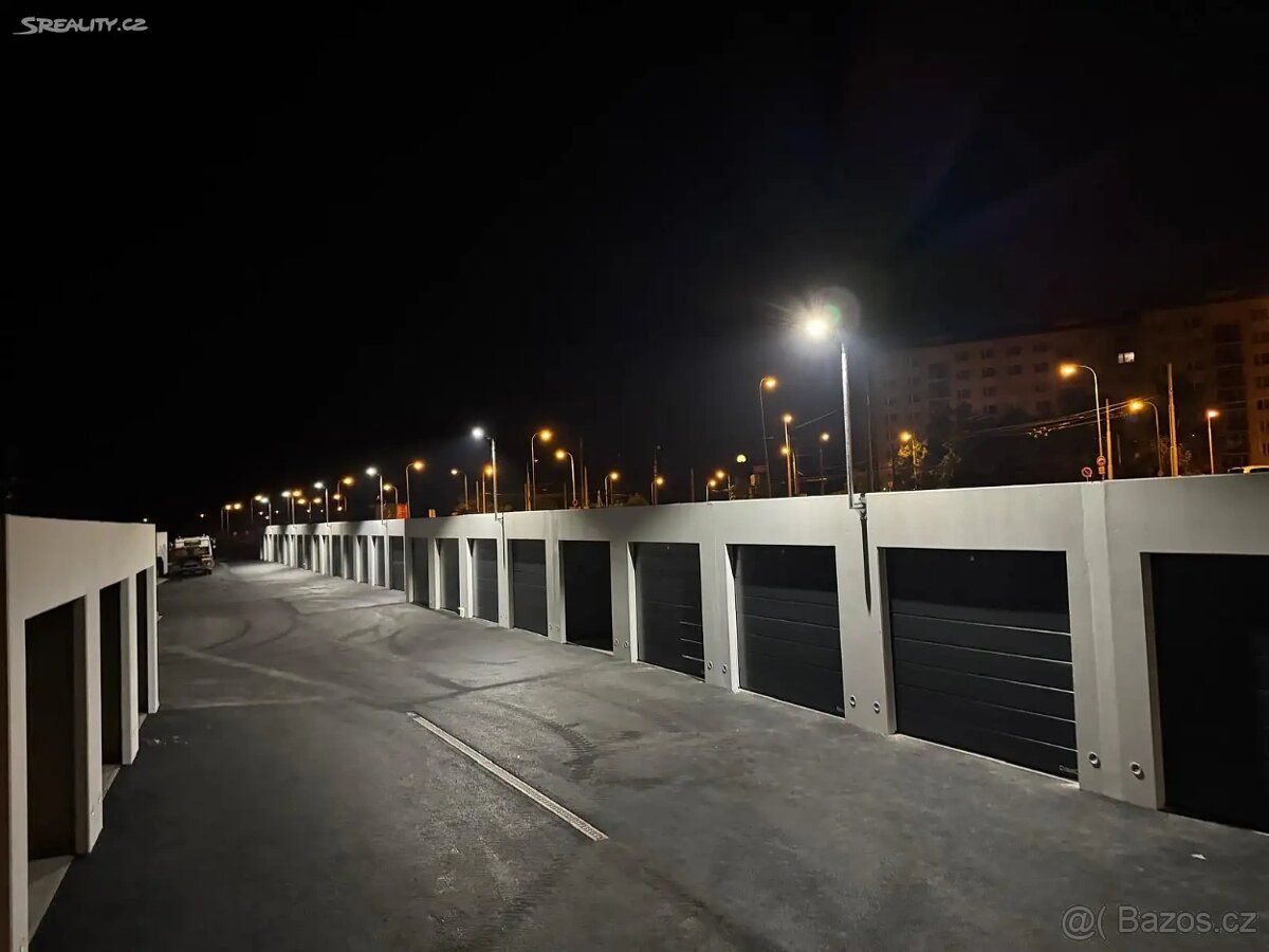 Nabízíme k pronájmu úplně nové, bezpečné garáže na rozhraní 