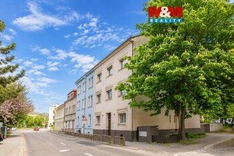 K pronájmu kancelář o velikosti 15 m² v 5. patře administrat