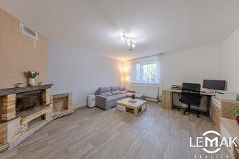 Byt 2+1, 65 m2, cihlový, v Olomouci, na Wolkerové ulici, blí