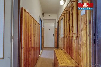 Nabízíme k prodeji byt 3+1 o celkové ploše 74,4 m² včetně ba