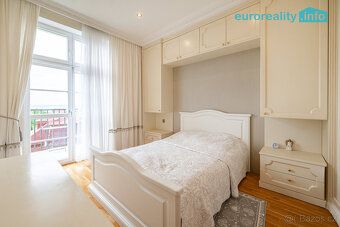 Prodej mimořádného bytu o dispozici 4+kk a podlahové ploše 1