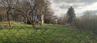 Prodam zahradu 840 m2 s podsklepenou zahradní chatou s přidě