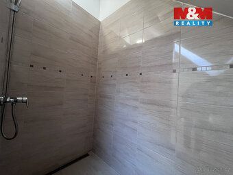 Nabízím k pronájmu nebytový prostor o celkové výměře cca 42 