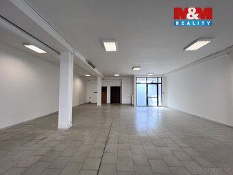 Nabízím k pronájmu obchodní prostor o celkové výměře cca 210