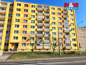 Nabízíme k prodeji prostorný družstevní byt 4+1 s lodžií o v