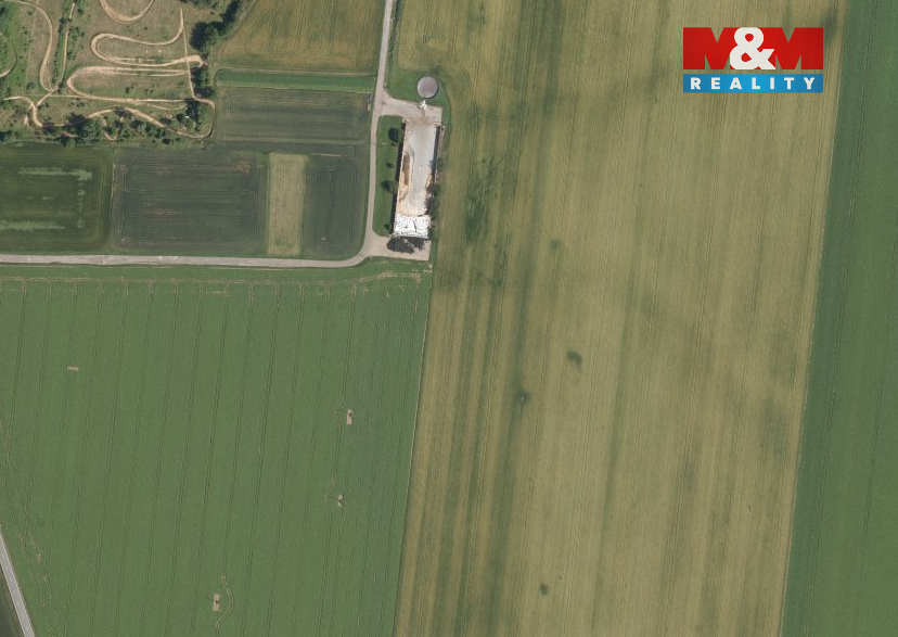Nabízíme k prodeji pozemek v katastrálním území Náměšť na Ha