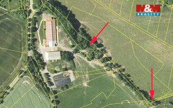 Prodej pozemku o výměře 3245 m2 v katastru obce Miletice u D