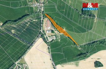Prodej pozemku o výměře 3245 m2 v katastru obce Miletice u D