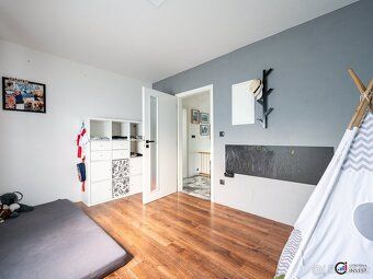 Ev.č. 00887 Nabízíme k prodeji prostorný zděný rodinný dům v