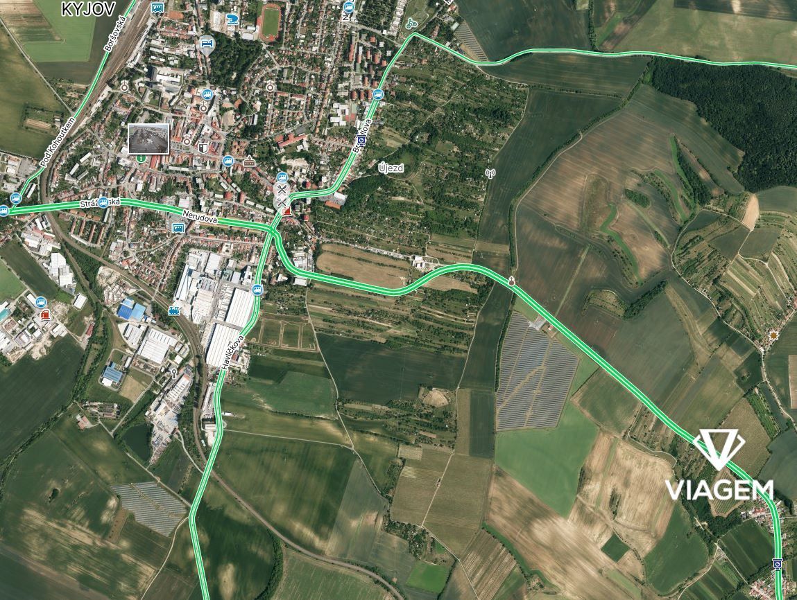 Nabízíme k prodeji podíl 20 % na dvou parcelách orné půdy o 