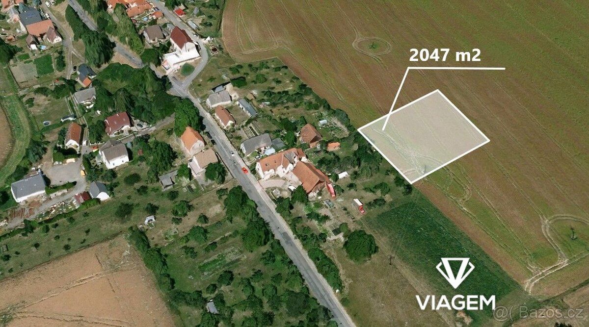 Exkluzivně Vám nabízíme stavební pozemek o výměře 2 047 m² v