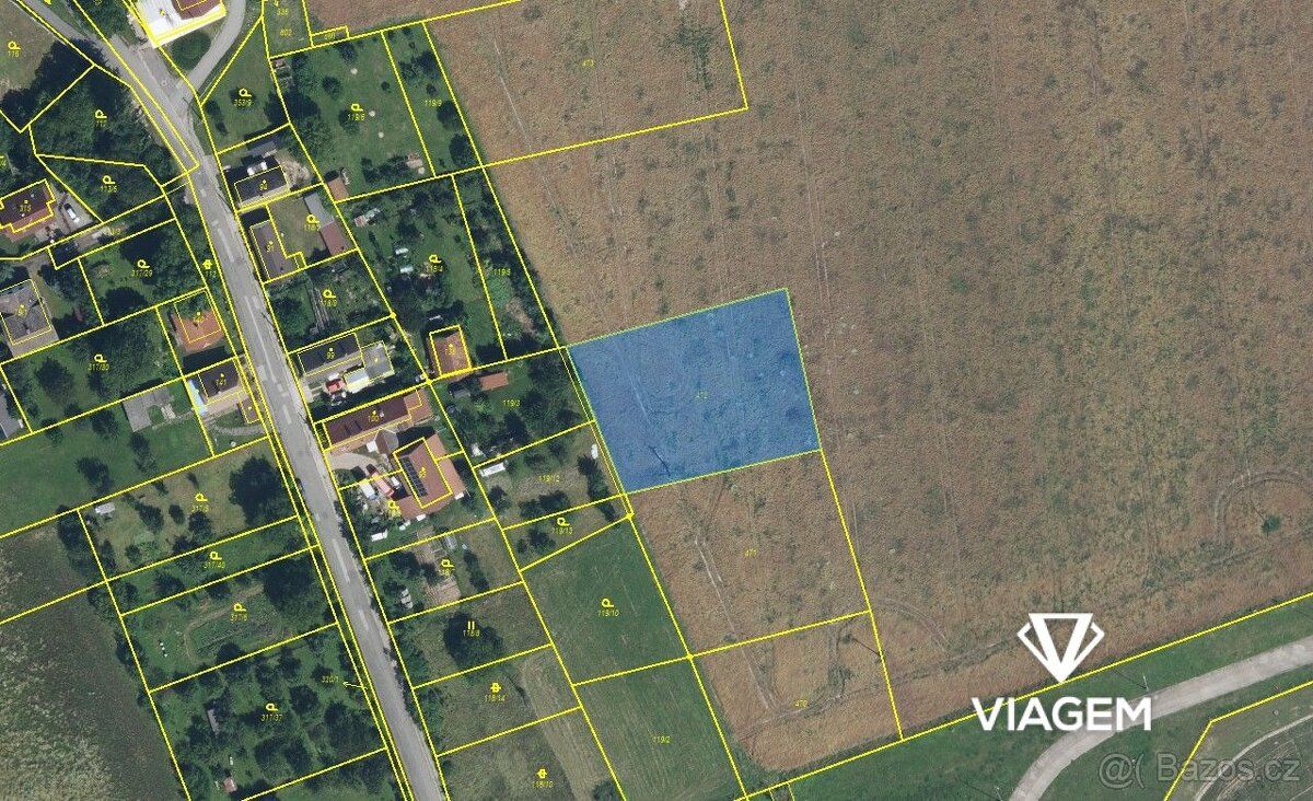 Exkluzivně Vám nabízíme stavební pozemek o výměře 2 047 m² v