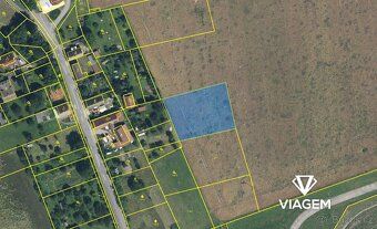 Exkluzivně Vám nabízíme stavební pozemek o výměře 2 047 m² v
