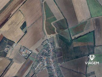 Exkluzivně Vám nabízíme pozemek orné půdy o výměře 1 112 m² 