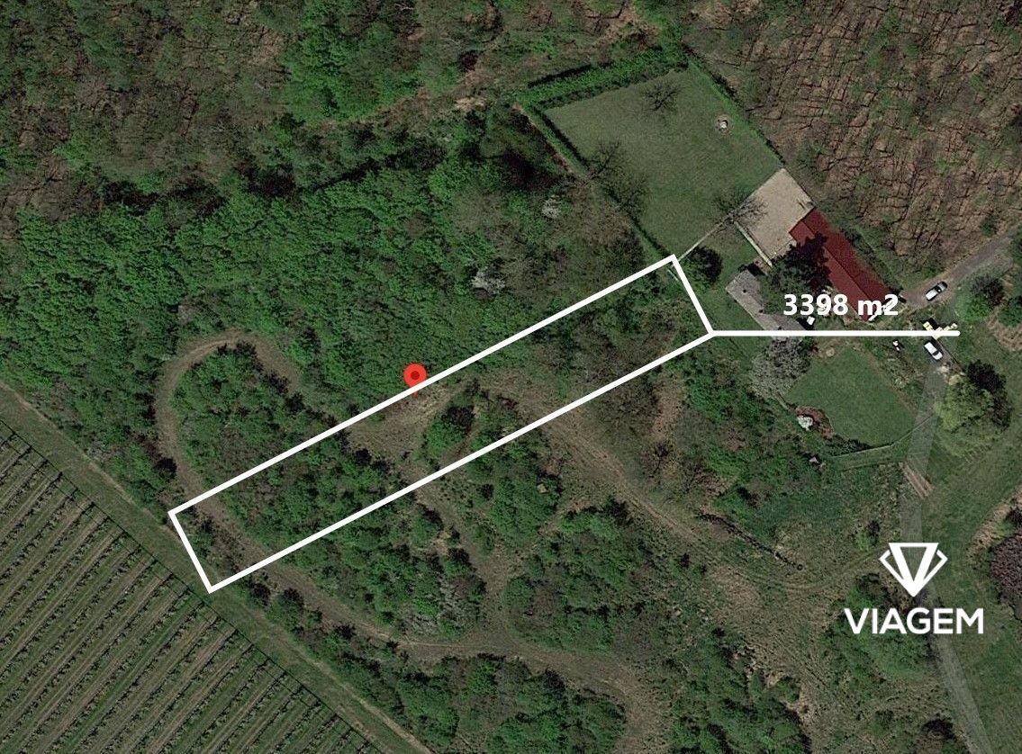 Nabízíme pozemek v podílovém vlastnictví v kat. území Vlkov 