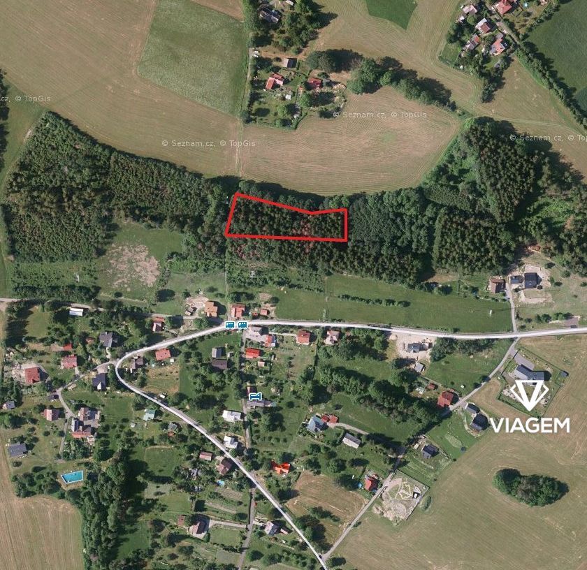 Nabízíme Vám ke koupi pozemek v katastrálním území Skuhrov u