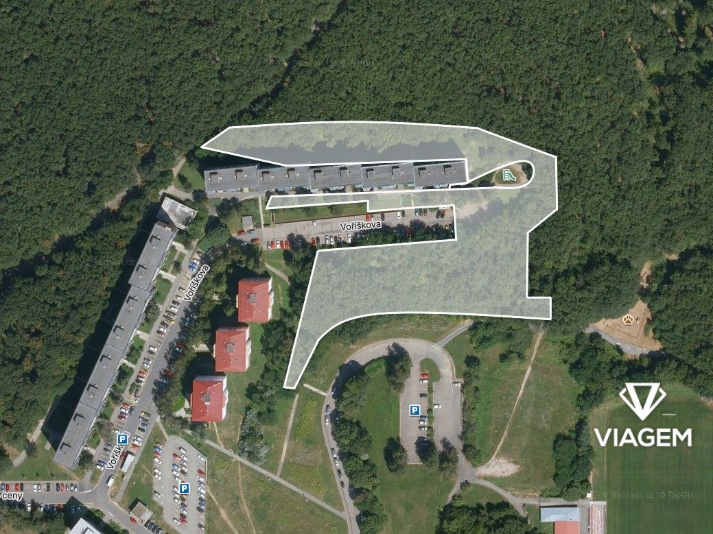 Exkluzivně Vám nabízíme pozemek o celkové výměře 10 659 m² v
