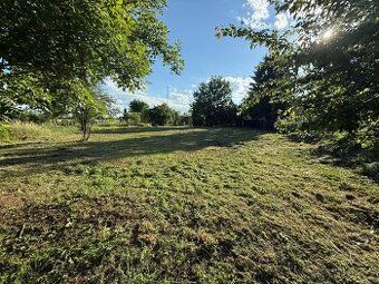 Nabízíme k prodeji spoluvlastnické podíly na stavebních parc