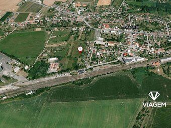 Nabízíme k prodeji navrhovaný stavební pozemek v obci Ostrom