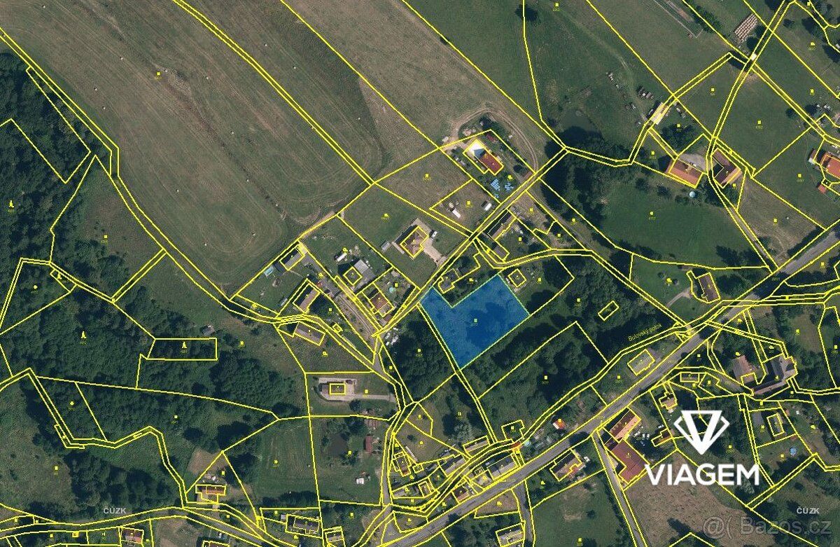 Nabízíme k prodeji 100% vlastnictví stavebního pozemku v kat