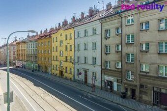 Nabízíme k prodeji byt 1+kk se sklepem o celkové velikosti 3