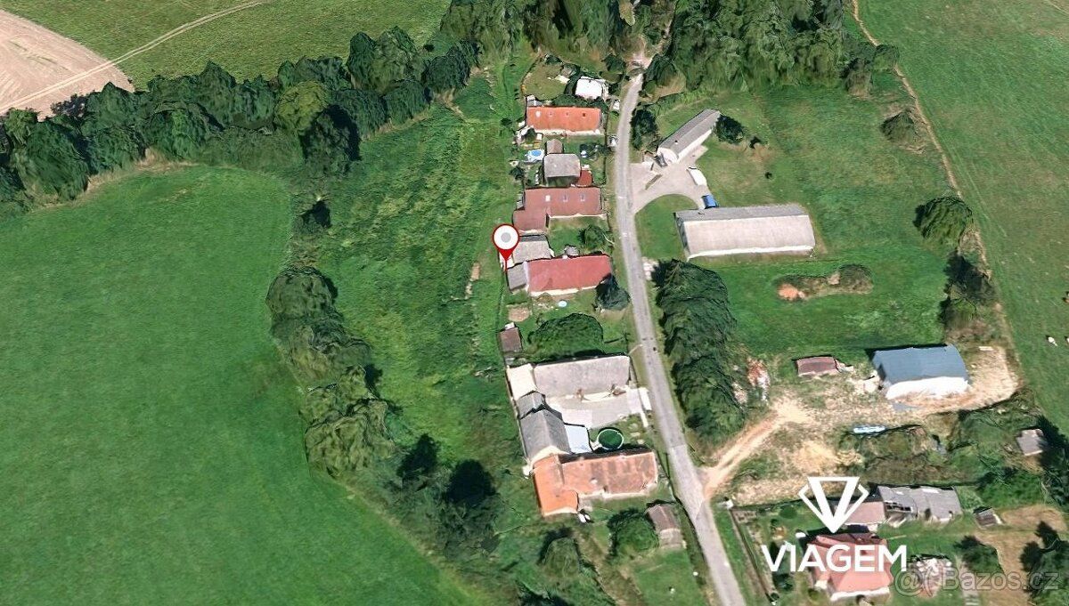 Nabízíme Vám ke koupi pozemek v katastrálním území Srby nad 