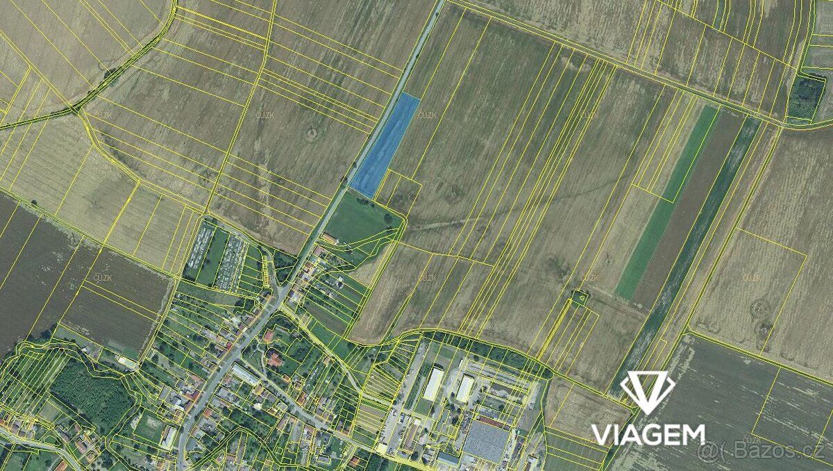 Nabízíme Vám ke koupi investiční pozemek v katastrálním územ