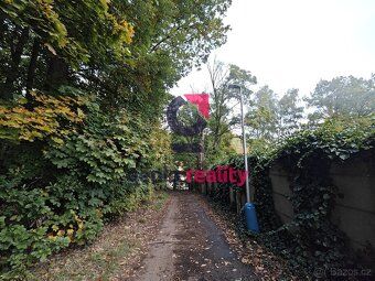 Nabízíme k prodeji pozemek – zahradu na žádaném místě s krás