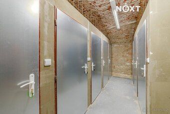 Byt o podlahové ploše 43 m2 s předzahrádkou 80 m2 na jedineč