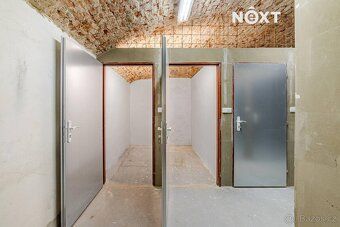 Byt o podlahové ploše 43 m2 s předzahrádkou 80 m2 na jedineč