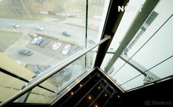U nás bez provize RK!
Nabízíme k pronájmu kancelář o celkové