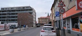 Prodej mezonetového bytu 2+kk 53,5 m2 s s vlastní předzahrád