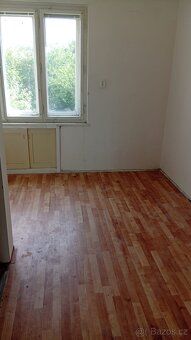 Pronajmu 3+1 v Aši s vlastní zahrádkou Holý nájem = 8 900,- 