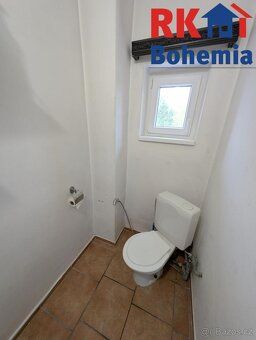 Nabízíme k prodeji rodinný dům se zahradou, který se nachází