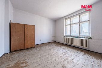 nabízíme na prodej samostatný rodinný dům v obci Volenice. C