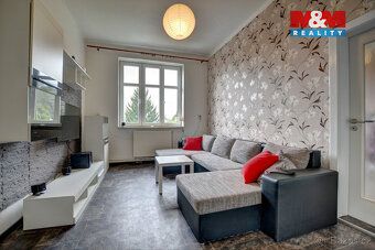 Nabízíme k pronájmu útulný byt 2+1 o užitné ploše 54 m², sit