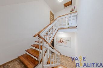 Exkluzivně nabízíme rodinný dům 4+kk se zahradou v obci Jese