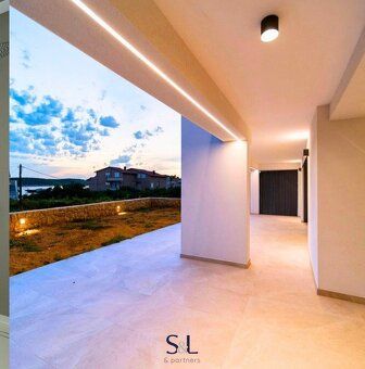 Ev.č. 01700 Luxusní apartmán se soukromou zahradou jen 100 m